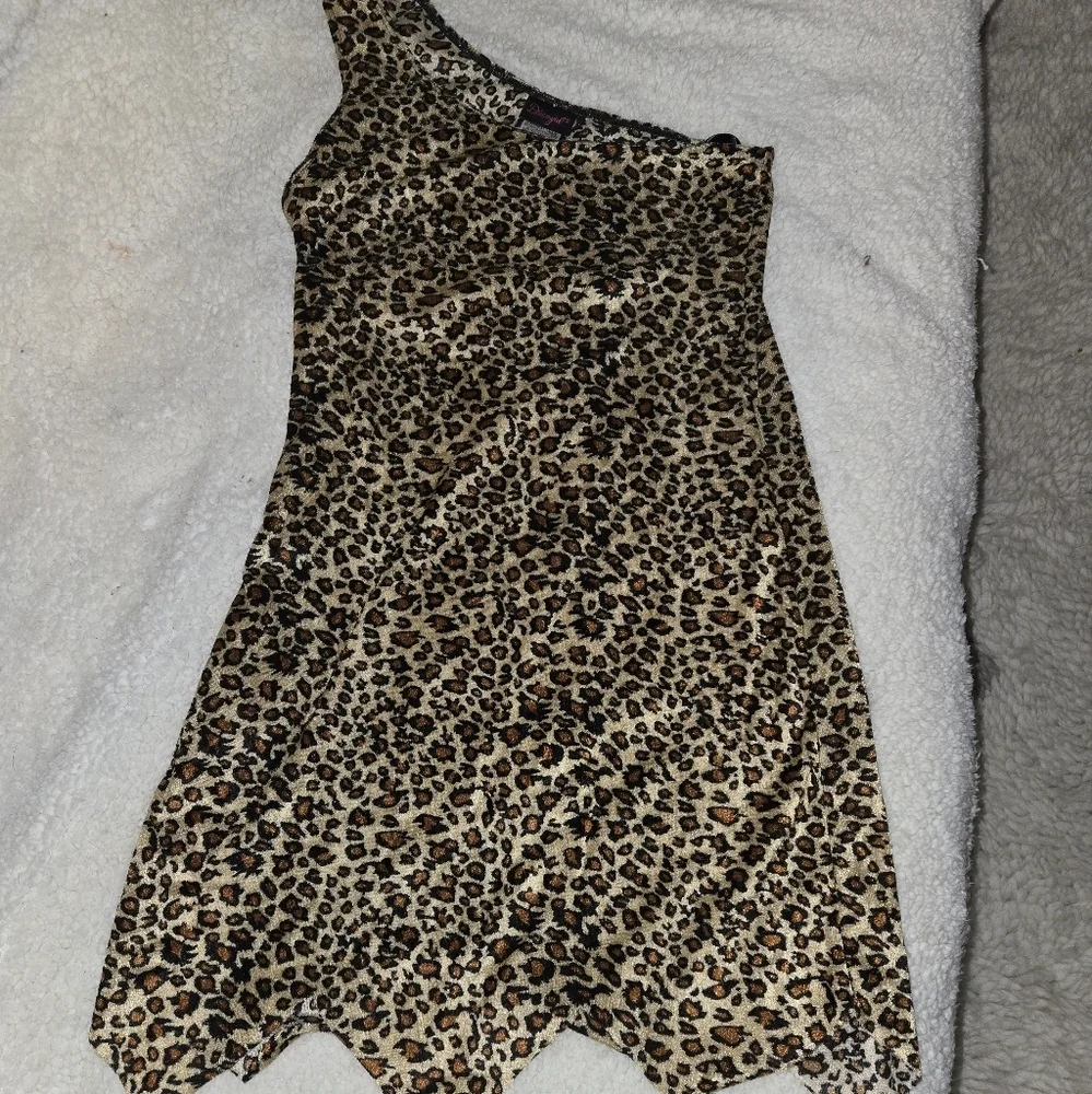 Costume - Picture 4 of 4